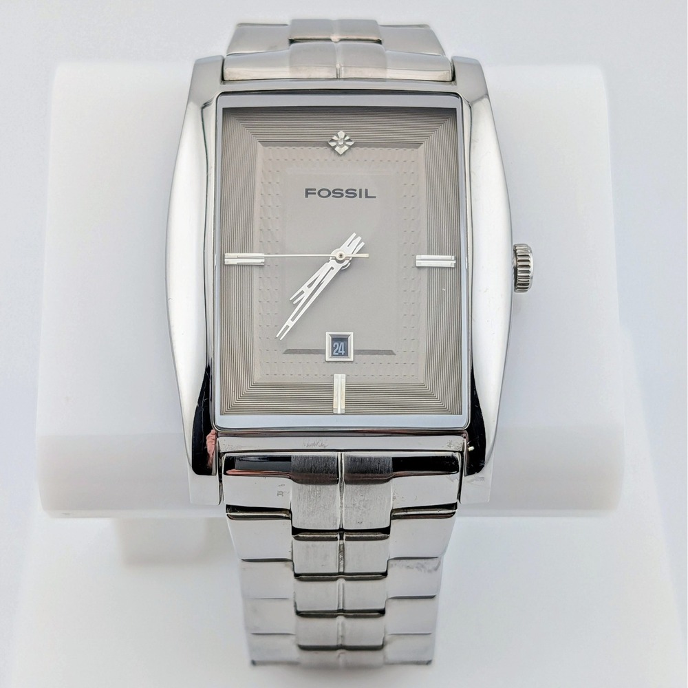 Fossil FS-4448 Men's Genuine Diamond Accent Y2K 2000s Rectangular Watch 38mm Box